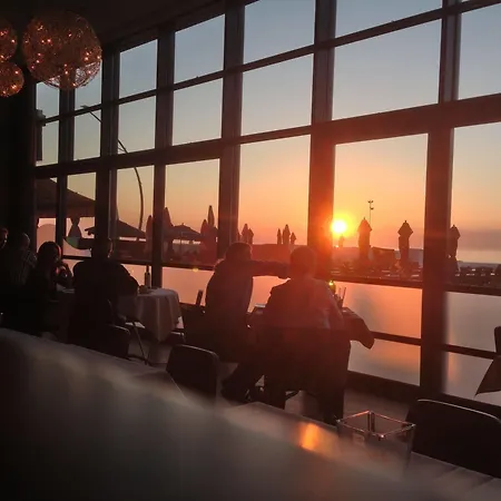 Select Hotel De Panne
